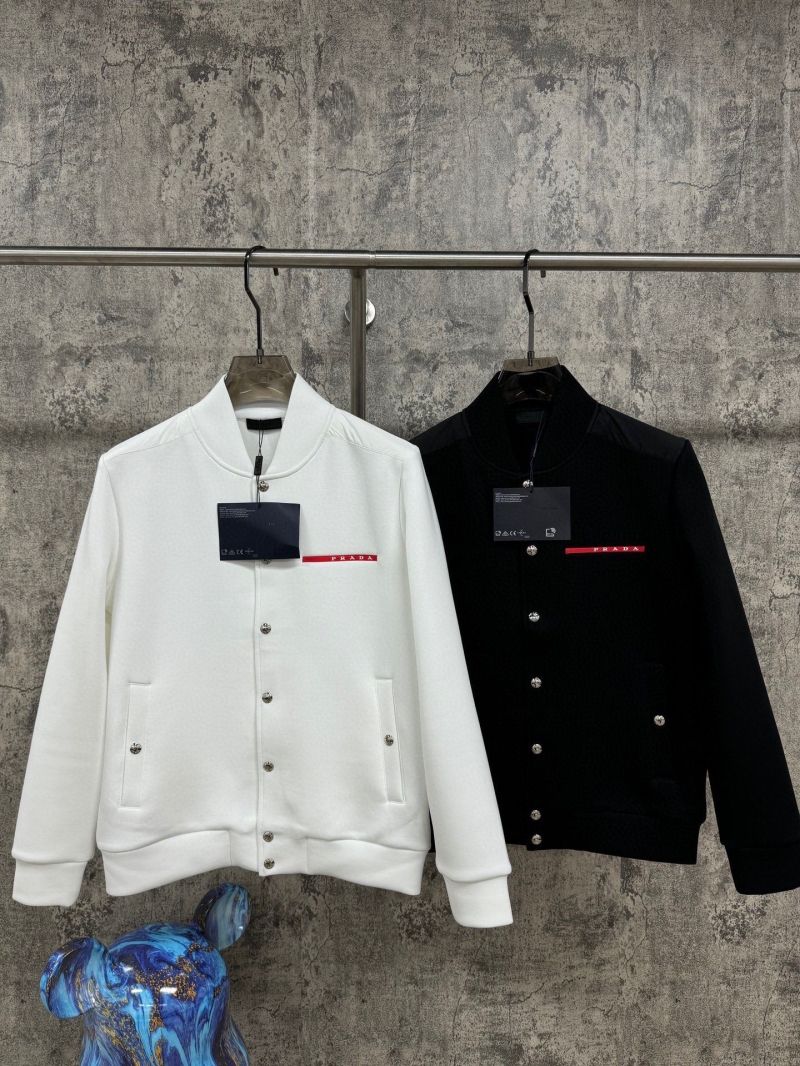 Pra*a outwear